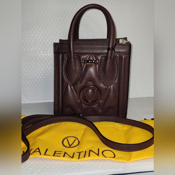Mario Valentino NWT Eva Diamond Handbag in Plum - Picture 1 of 16
